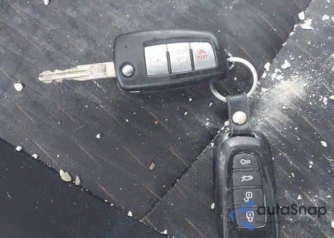 2018 Nissan Rogue S z USA, uszkodzony, nr VIN 5N1AT2MV5JC781073